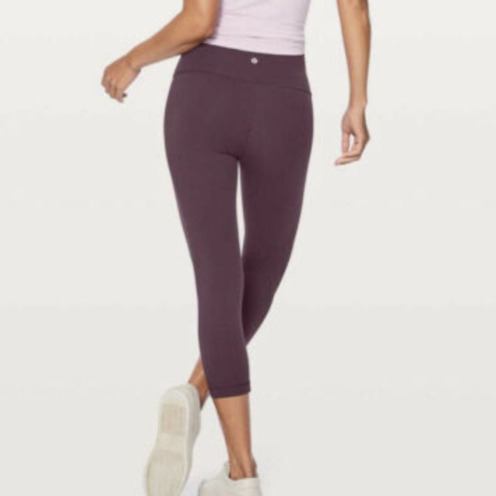 SOLD — Lululemon Wunder Under Crop 21” Cherry Sz 4